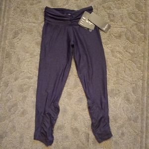 Vogo Capri Yoga Pants- XS (Black)